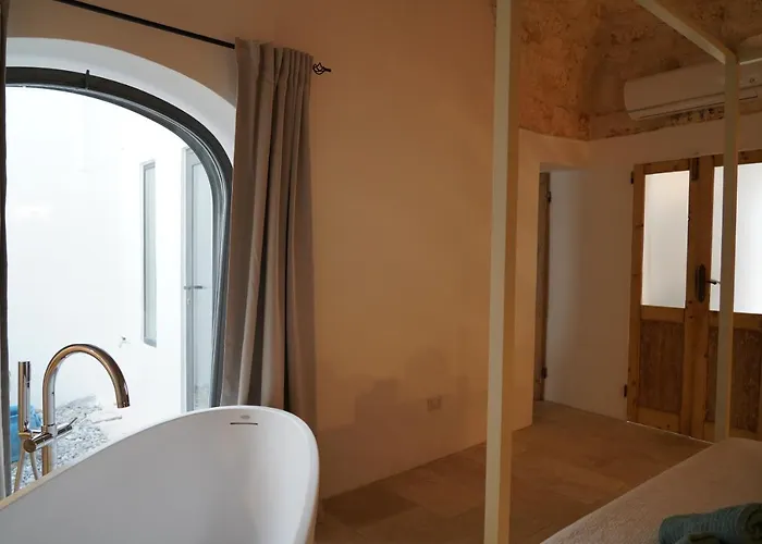 Il Biancospino - Graziosa Dimora Con Vasca In * Ostuni