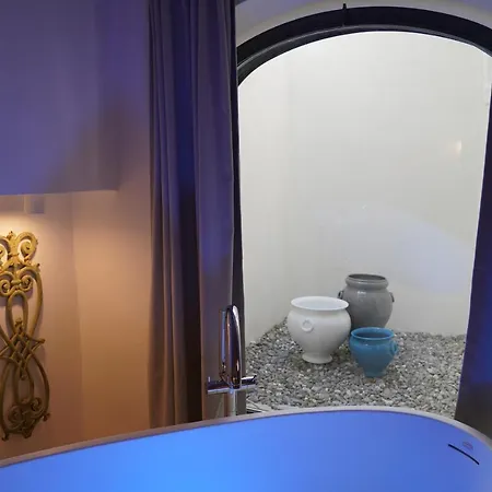 Il Biancospino - Graziosa Dimora Con Vasca In