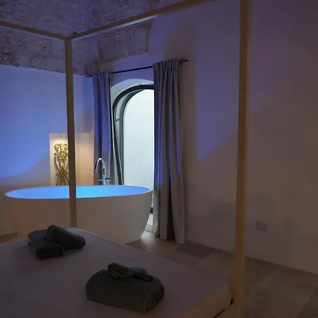 Il Biancospino - Graziosa Dimora Con Vasca In Feriehus Ostuni