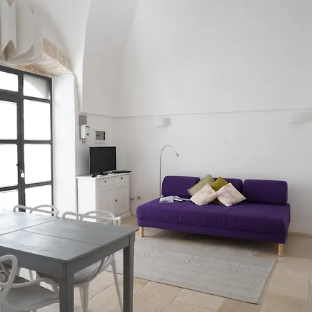 Il Biancospino - Graziosa Dimora Con Vasca In 펜션 오스투니