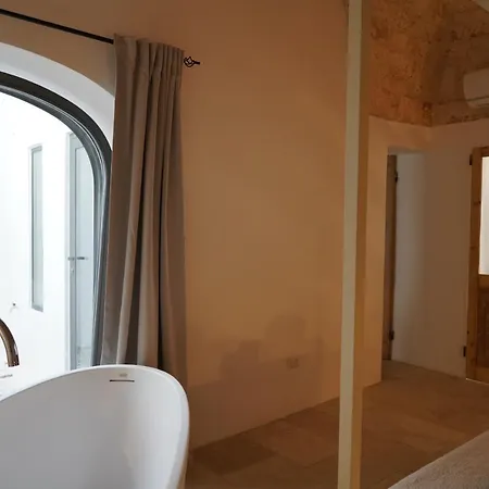 Il Biancospino - Graziosa Dimora Con Vasca In * Ostuni